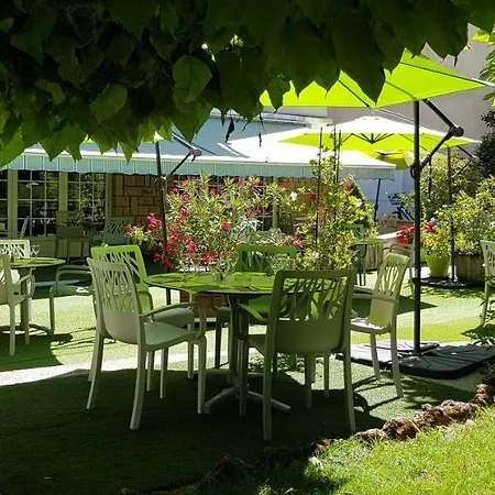 Hotel Le Lion D'or