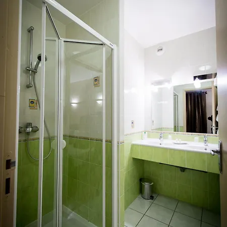 Hotel Le Lion D'or Saint-Geniez-d'Olt