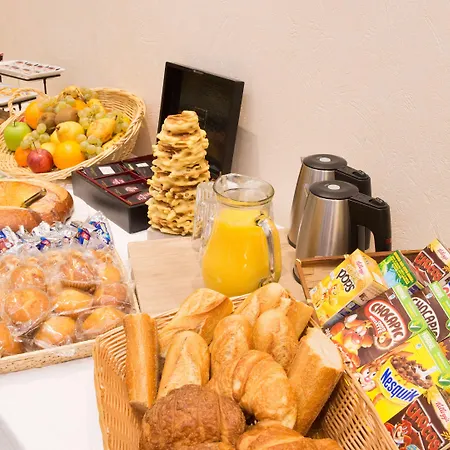 فندق Le Lion D'or 3*