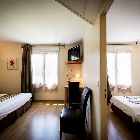 Le Lion D'or Saint-Geniez-dʼOlt